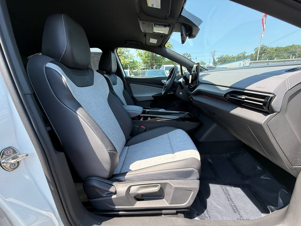 Used 2023 Volkswagen ID.4 Pro RWD image 26