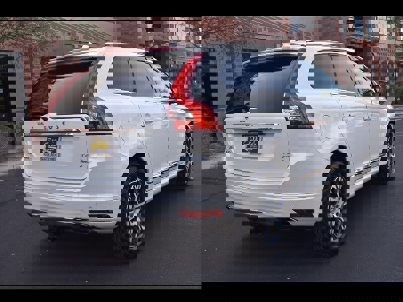 Used 2014 Volvo XC60 T6 image 7