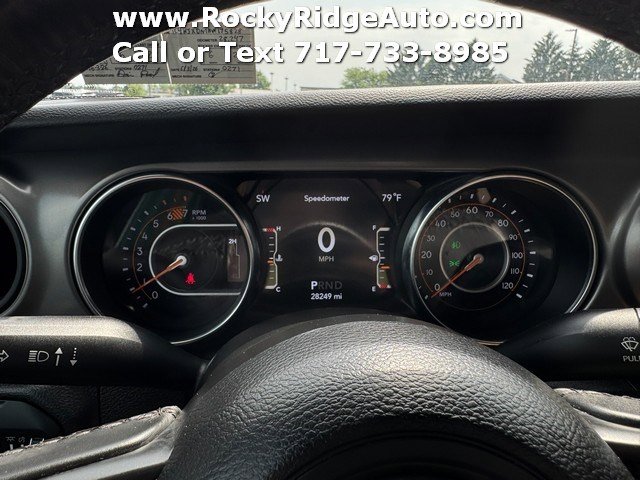 Used 2022 Jeep Wrangler Unlimited Sport AWD/4WD image 36
