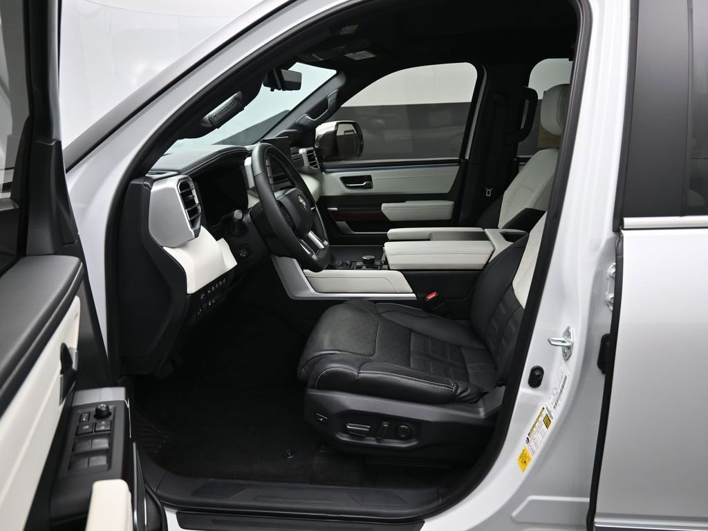 Certified 2024 Toyota Sequoia Capstone AWD/4WD image 9