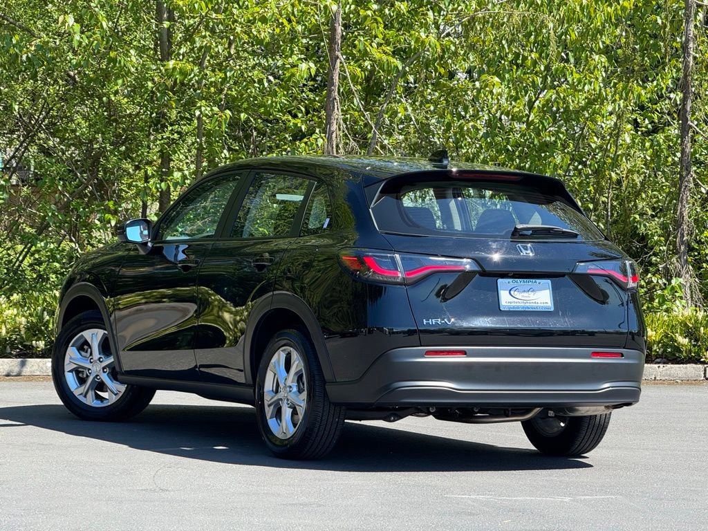 Certified 2024 Honda HR-V LX image 5