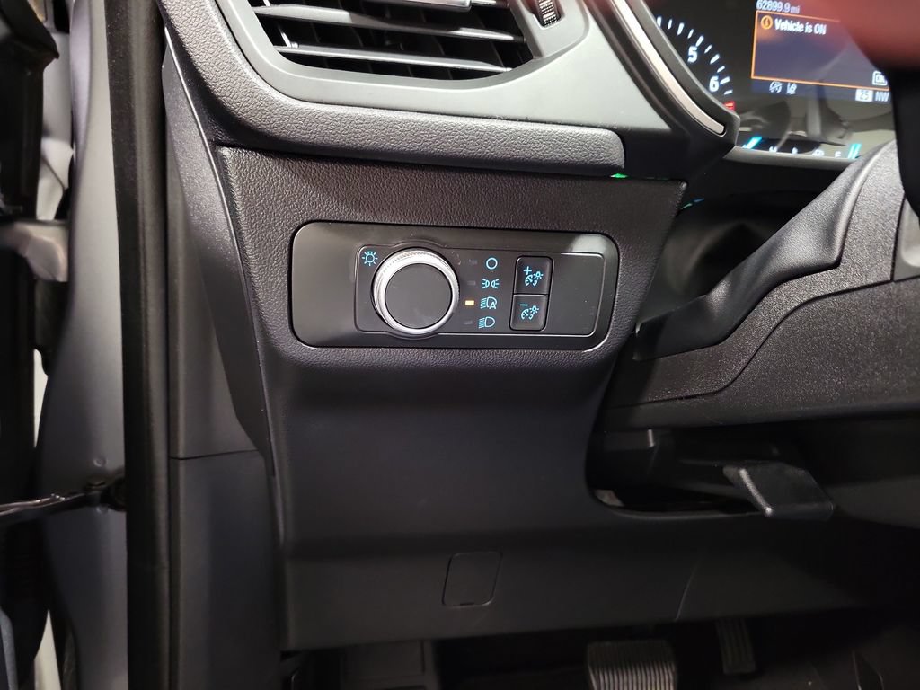 Used 2022 Ford Escape SE FWD image 22