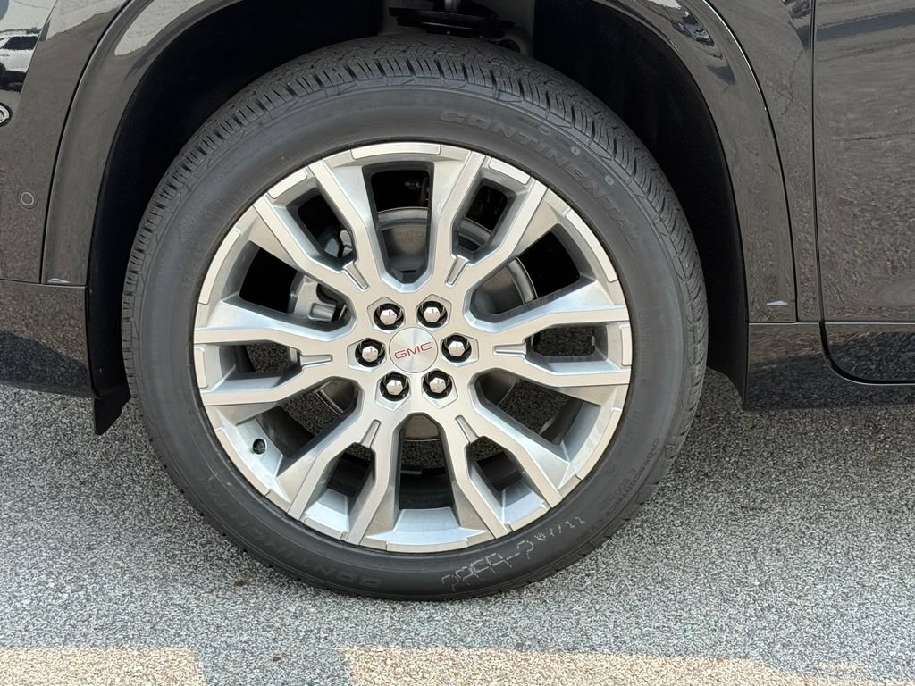 New 2026 GMC Acadia Denali w/ Super Cruise Package AWD/4WD image 7
