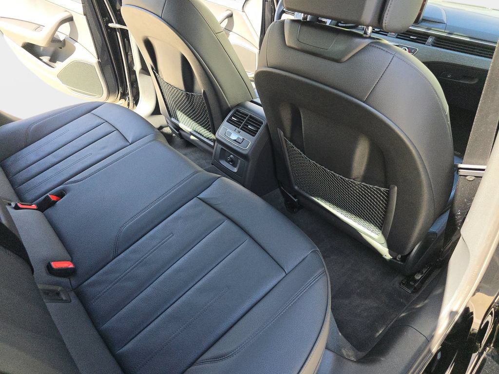 Used 2019 Audi A4 2.0T Premium FWD image 13