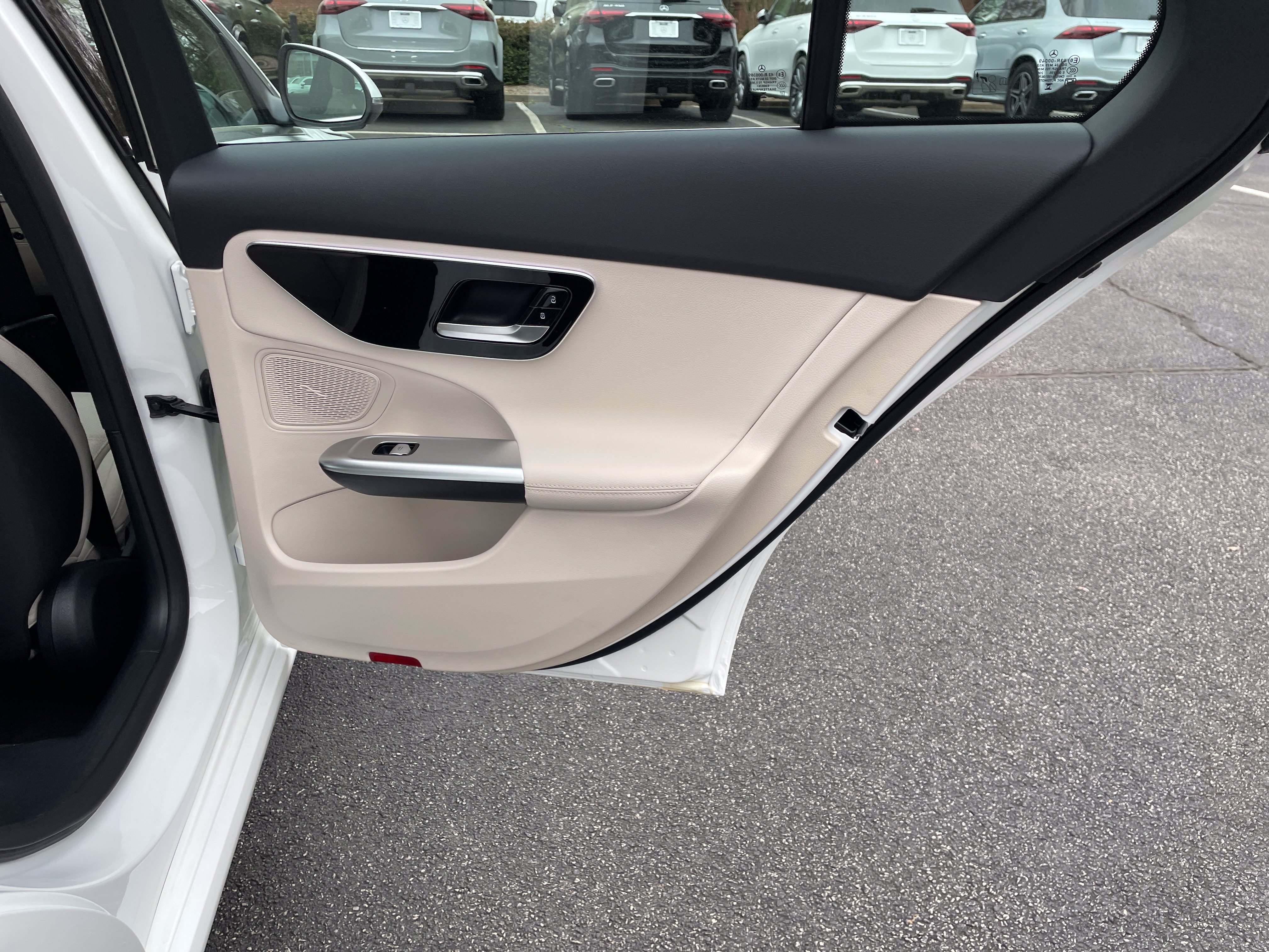 New 2026 Mercedes-Benz C 300 4MATIC Sedan image 38