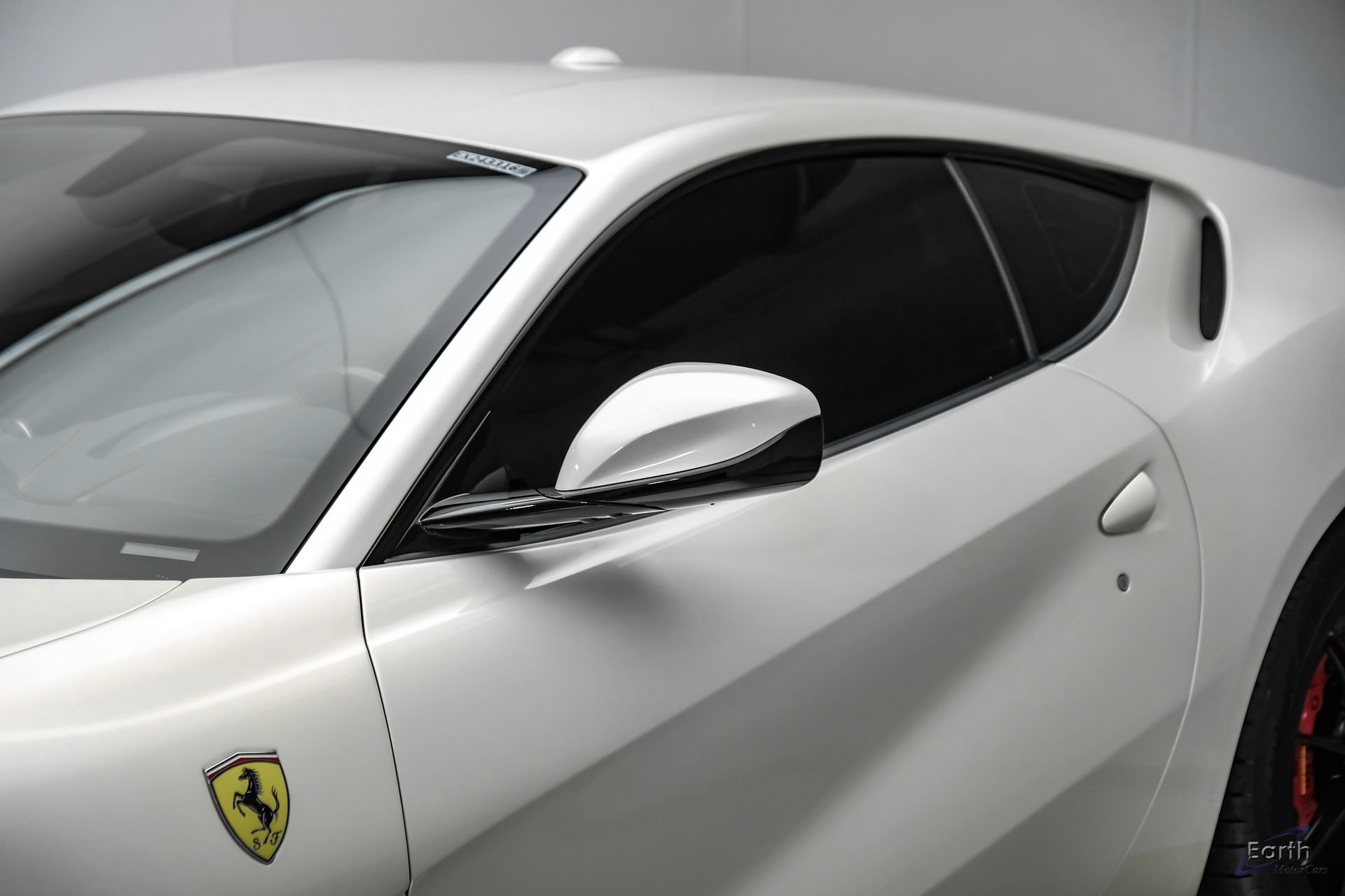 Used 2019 Ferrari 812 Superfast RWD image 33