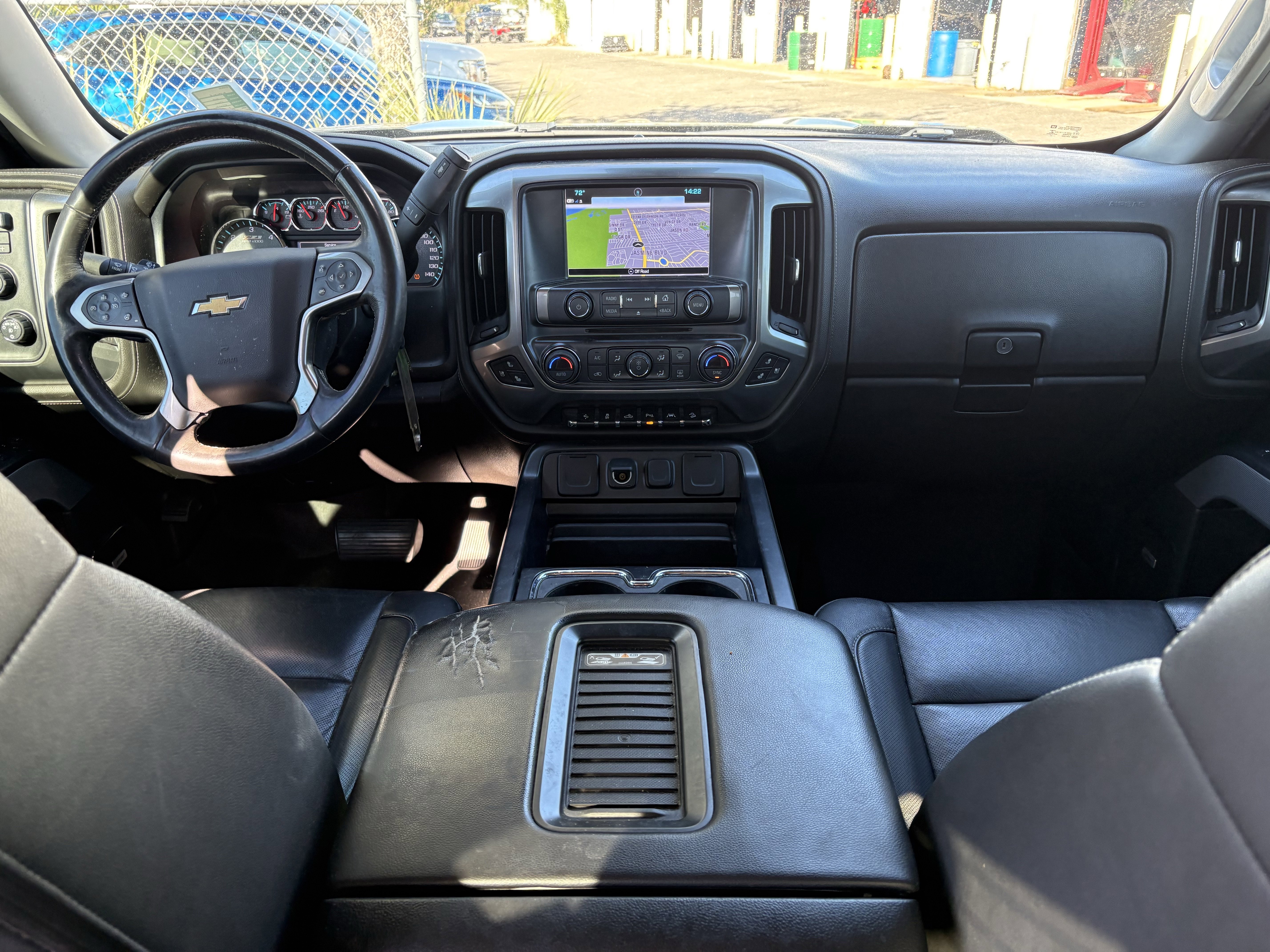 Used 2018 Chevrolet Silverado 1500 LTZ Z71 w/ LTZ Plus Package image 12