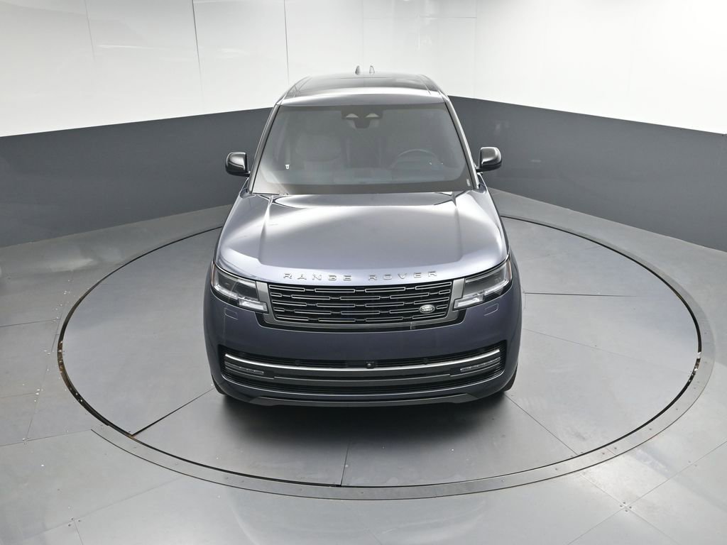 Used 2024 Land Rover Range Rover Long Wheelbase SE image 38