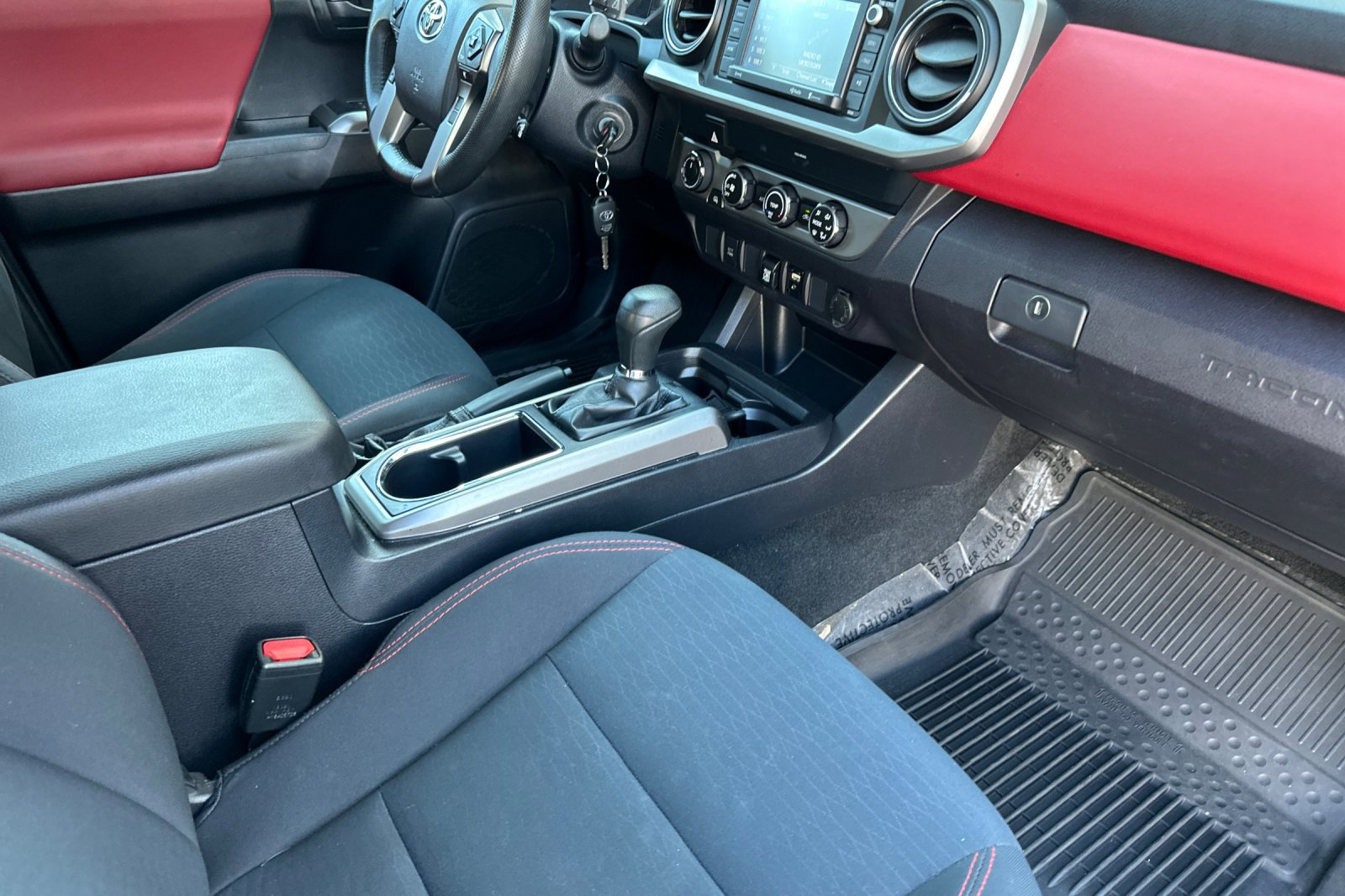 Used 2019 Toyota Tacoma SR5 image 18