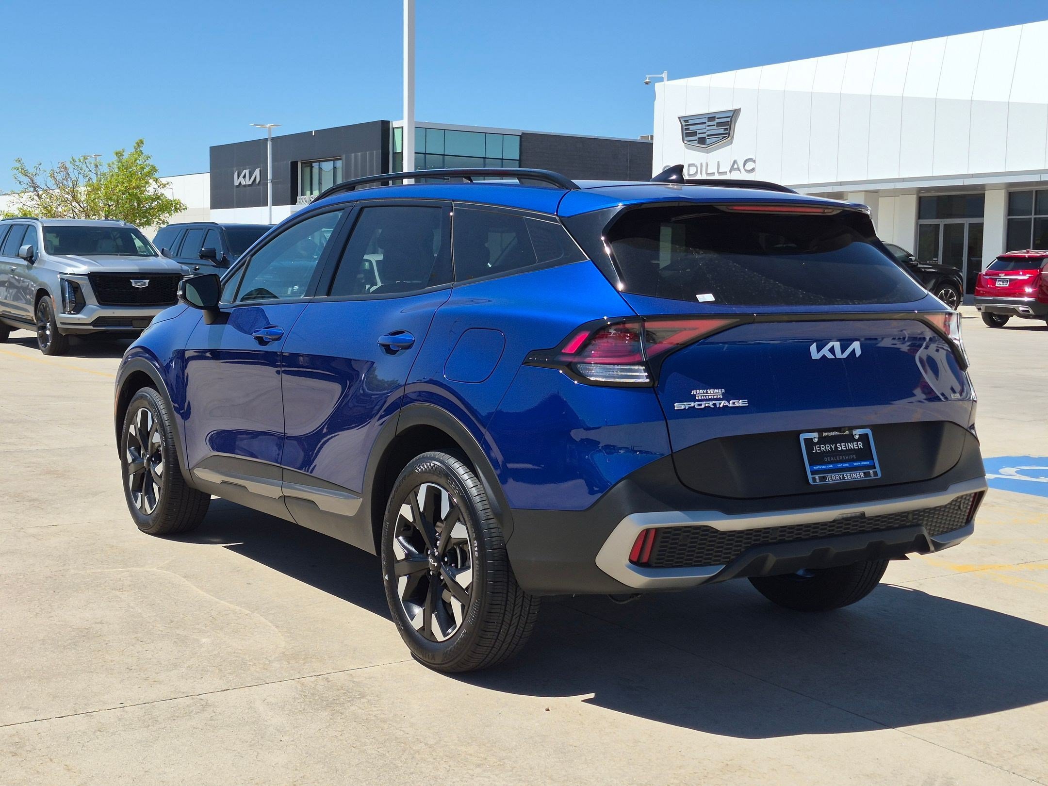 Certified 2024 Kia Sportage X-Line w/ X-Line Premium Package AWD/4WD image 3