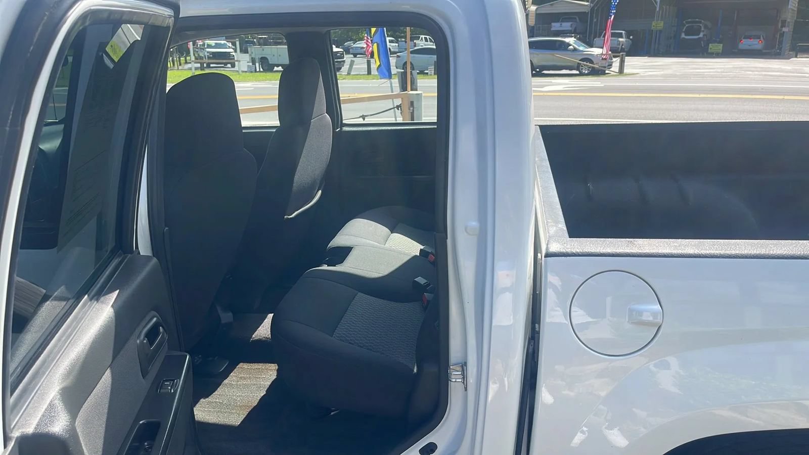 Used 2007 Chevrolet Colorado LT RWD image 12