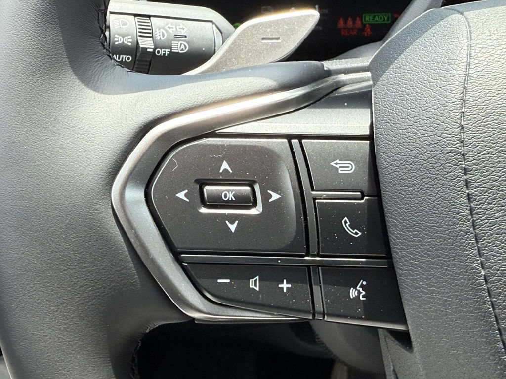 New 2026 Lexus RX 450h AWD image 18