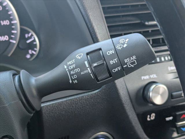 Used 2022 Lexus RX 450h AWD w/ Luxury Package image 13