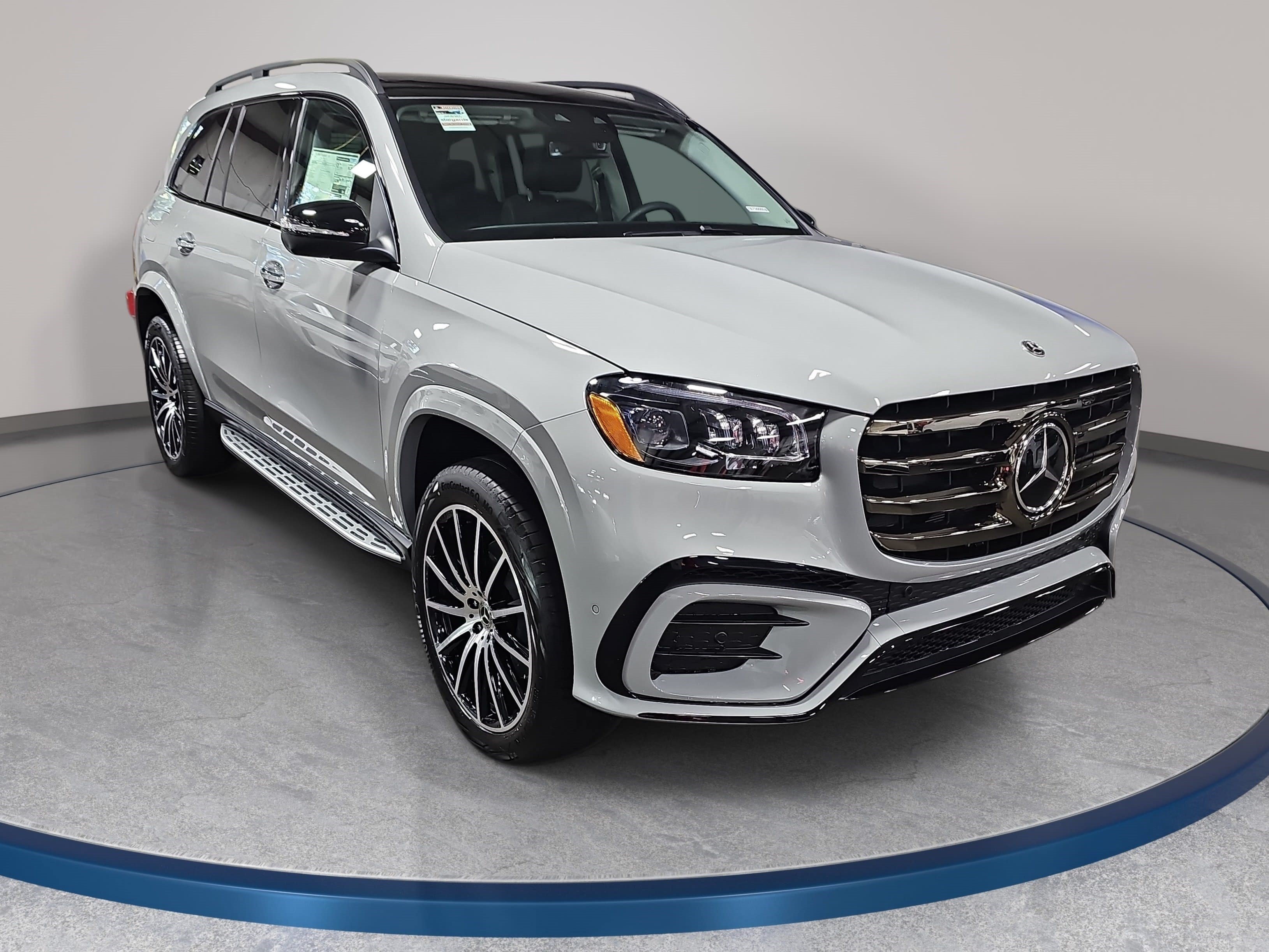 New 2026 Mercedes-Benz GLS 450 4MATIC image 3