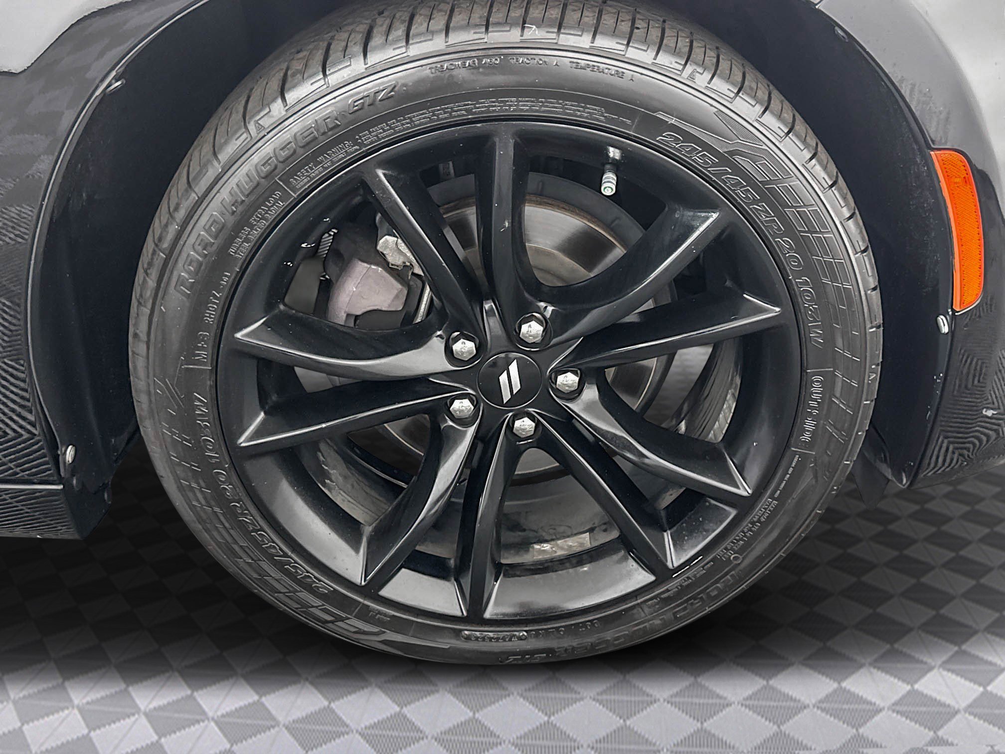 Used 2018 Dodge Charger SXT w/ Blacktop Package image 35