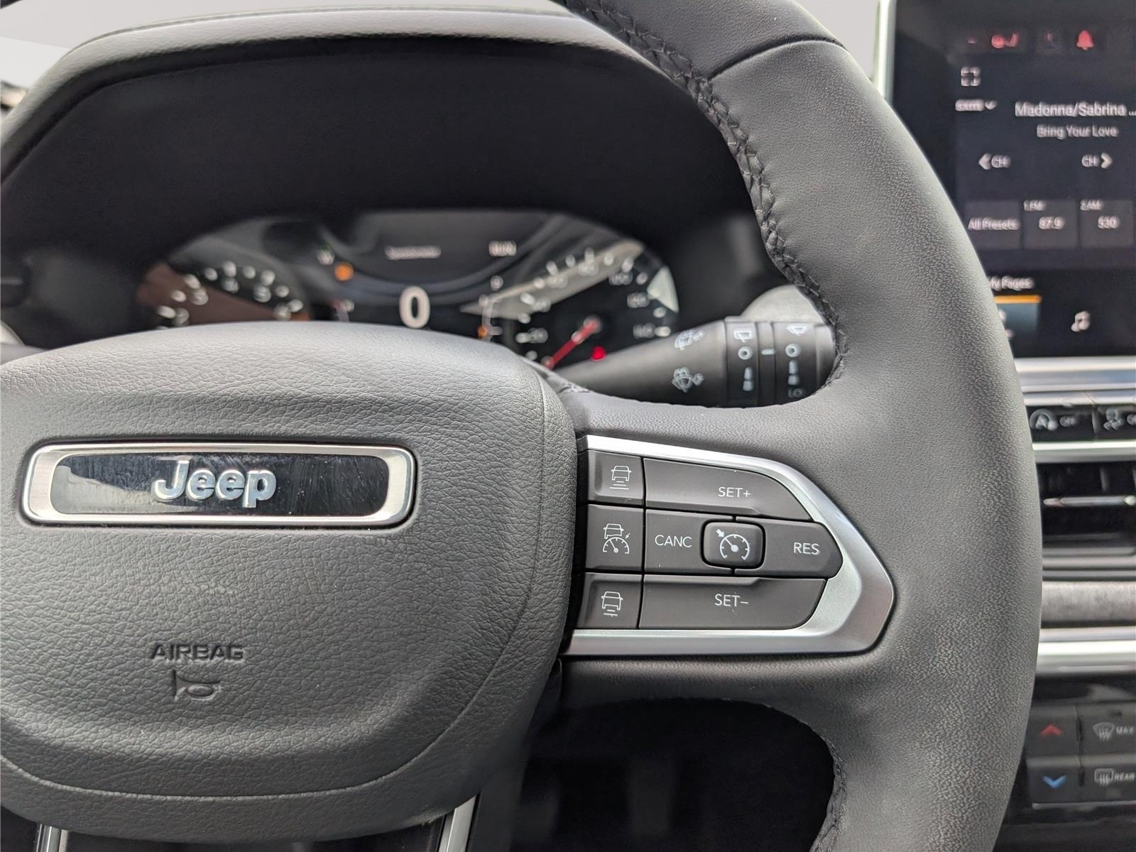 Used 2024 Jeep Compass Latitude AWD/4WD image 24