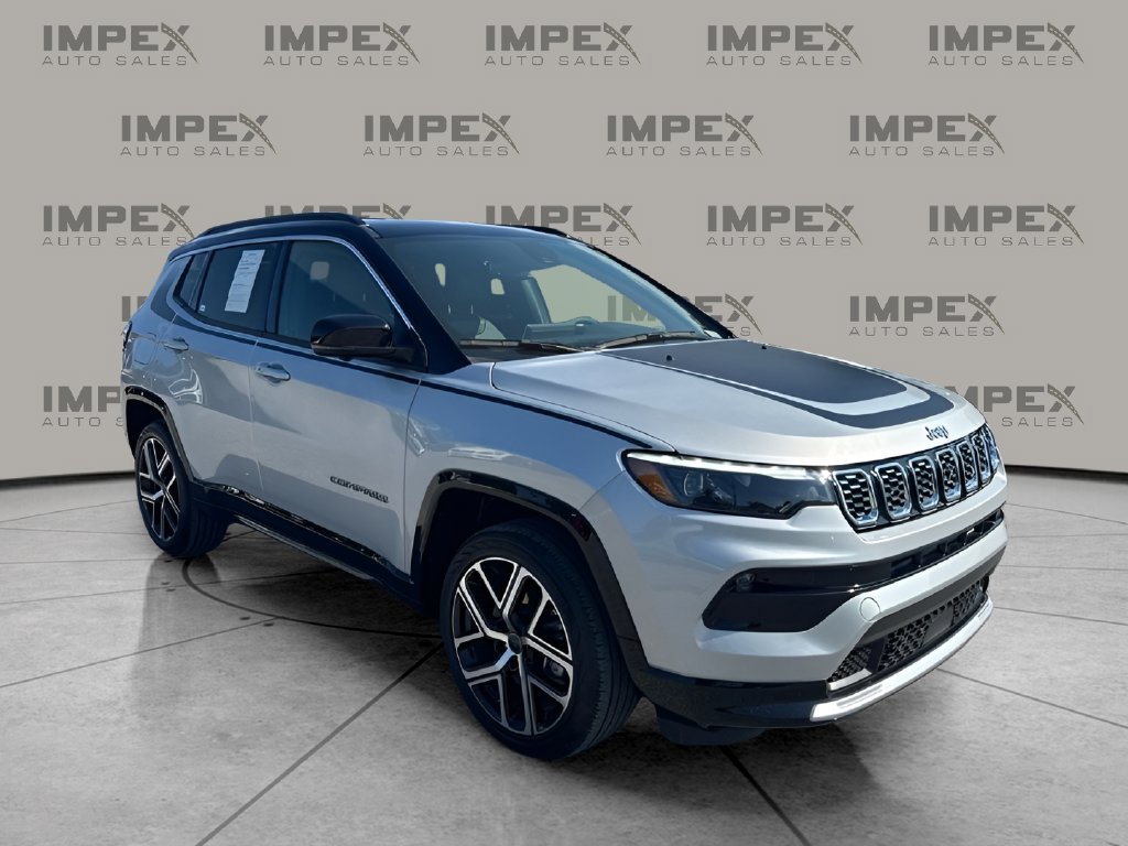 Used 2025 Jeep Compass Limited w/ Elite Group AWD/4WD image 7