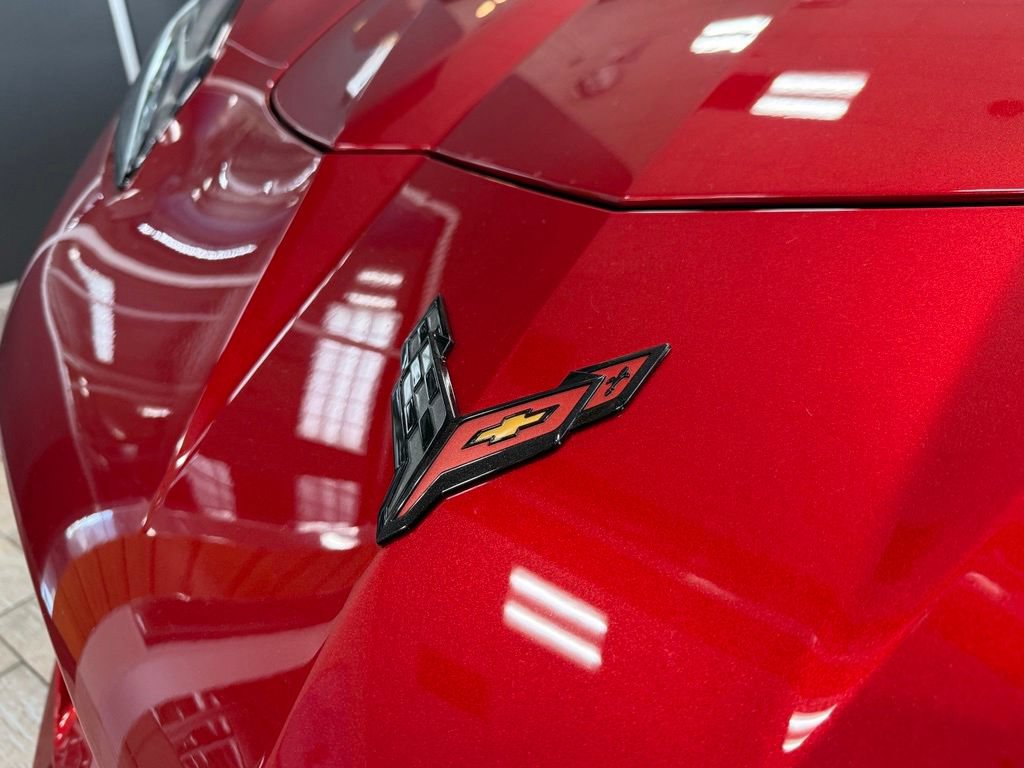 Used 2025 Chevrolet Corvette Z06 RWD image 10