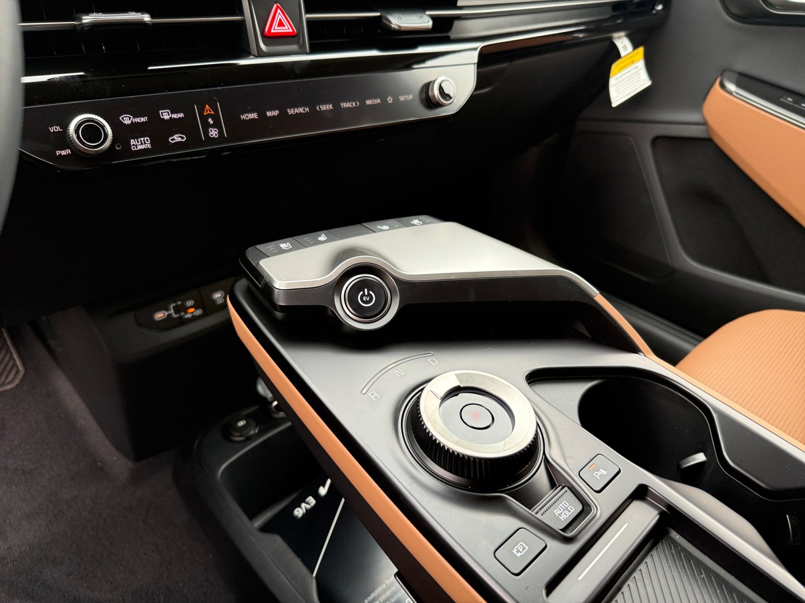 New 2025 Kia EV6 Wind image 13