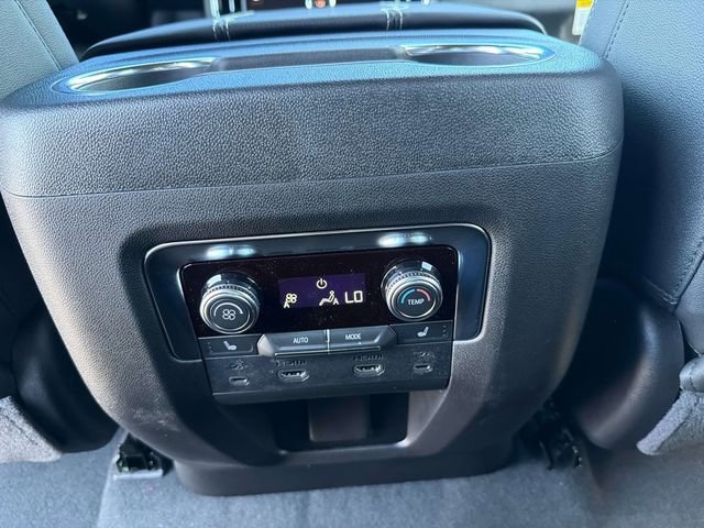 New 2026 GMC Yukon Elevation w/ Elevation Premium Package image 15