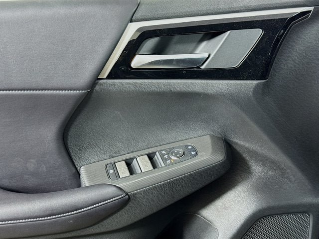 New 2026 Nissan Rogue SL AWD/4WD image 17