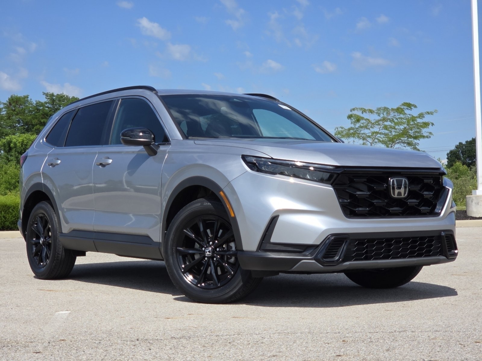 Used 2024 Honda CR-V Sport image 2