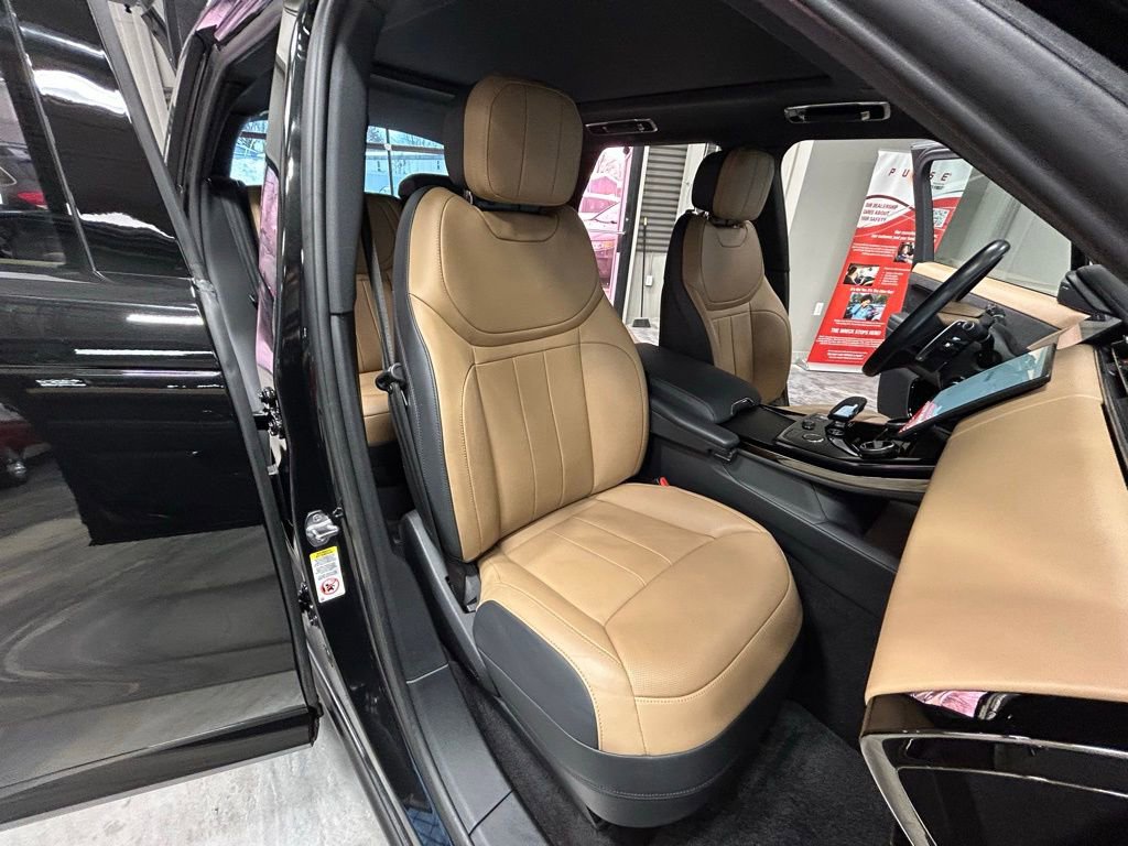 Used 2023 Land Rover Range Rover Sport SE Dynamic AWD/4WD image 5