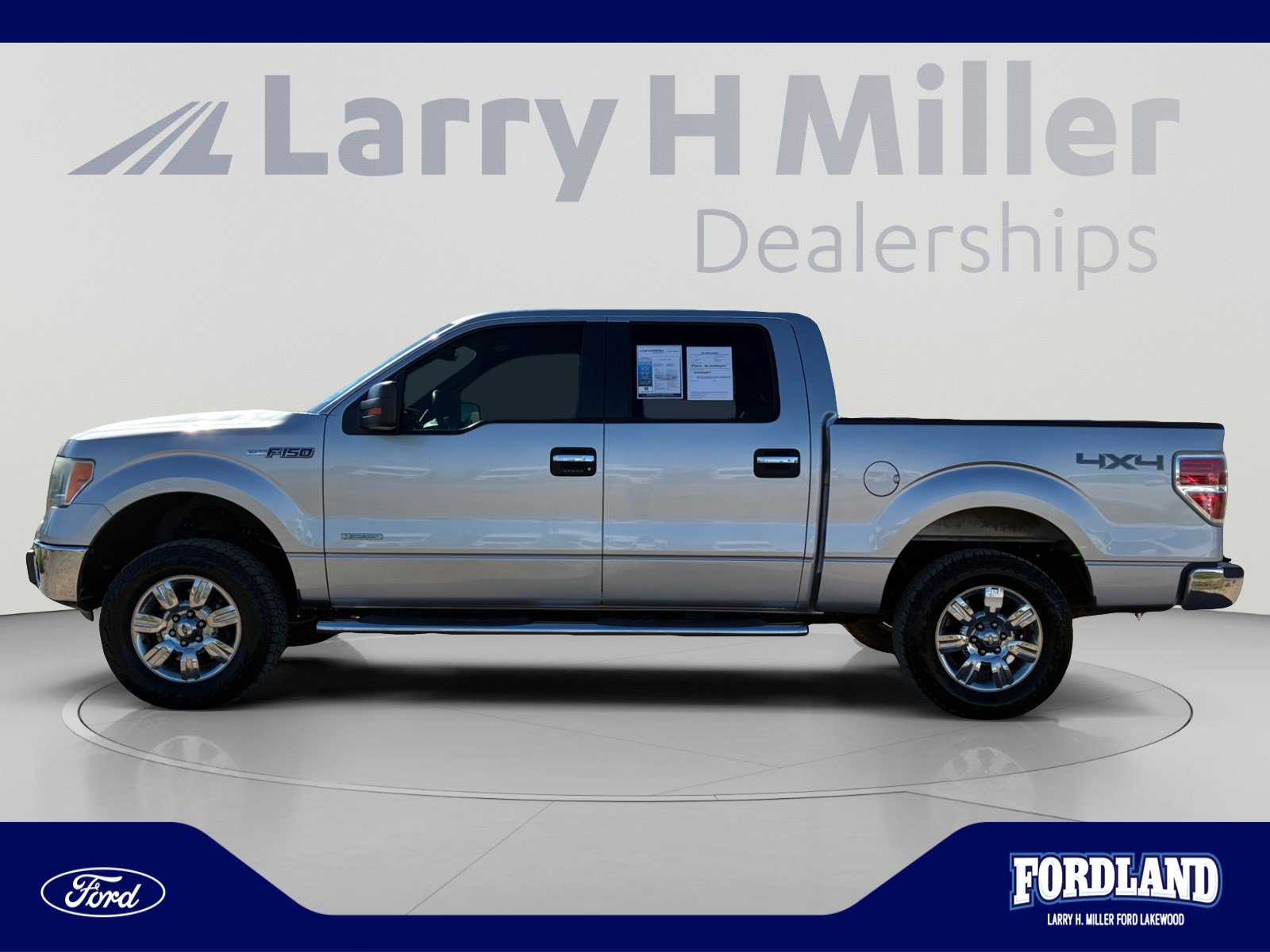 Used 2011 Ford F150 XLT w/ XLT Chrome Pkg AWD/4WD image 2