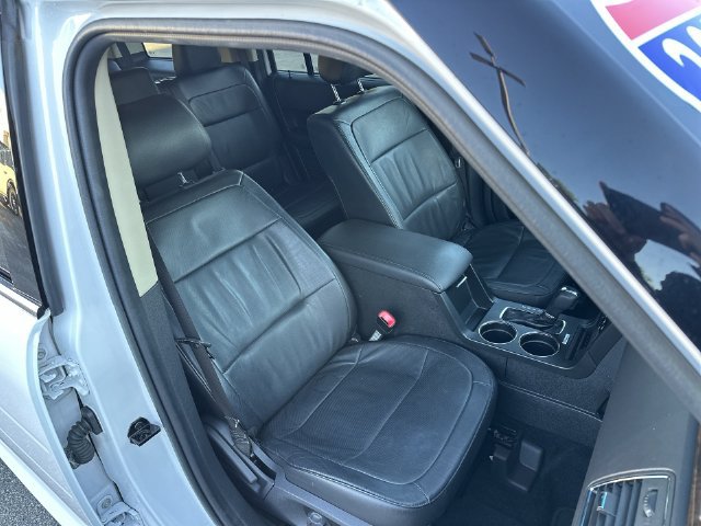 Used 2019 Ford Flex Limited FWD image 28
