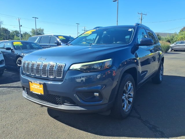 Certified 2020 Jeep Cherokee Latitude Plus w/ Cold Weather Group AWD/4WD image 2