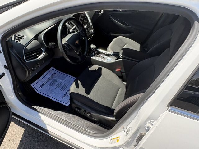 Used 2021 Chevrolet Malibu RS FWD image 8
