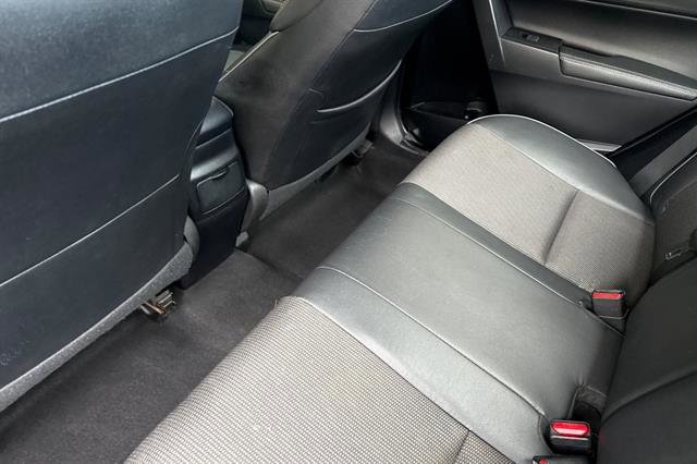 Used 2014 Toyota Corolla S image 12