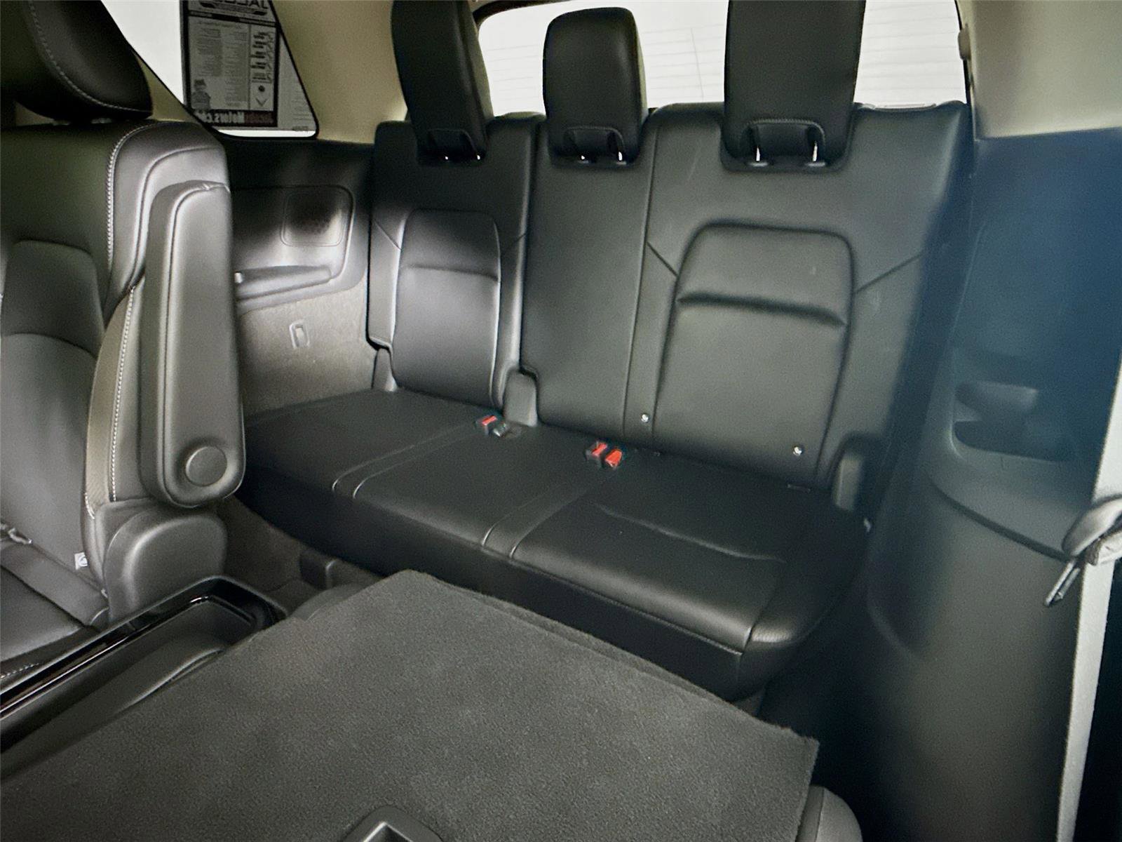 Used 2023 Nissan Pathfinder SL w/ SL Premium Package FWD image 20