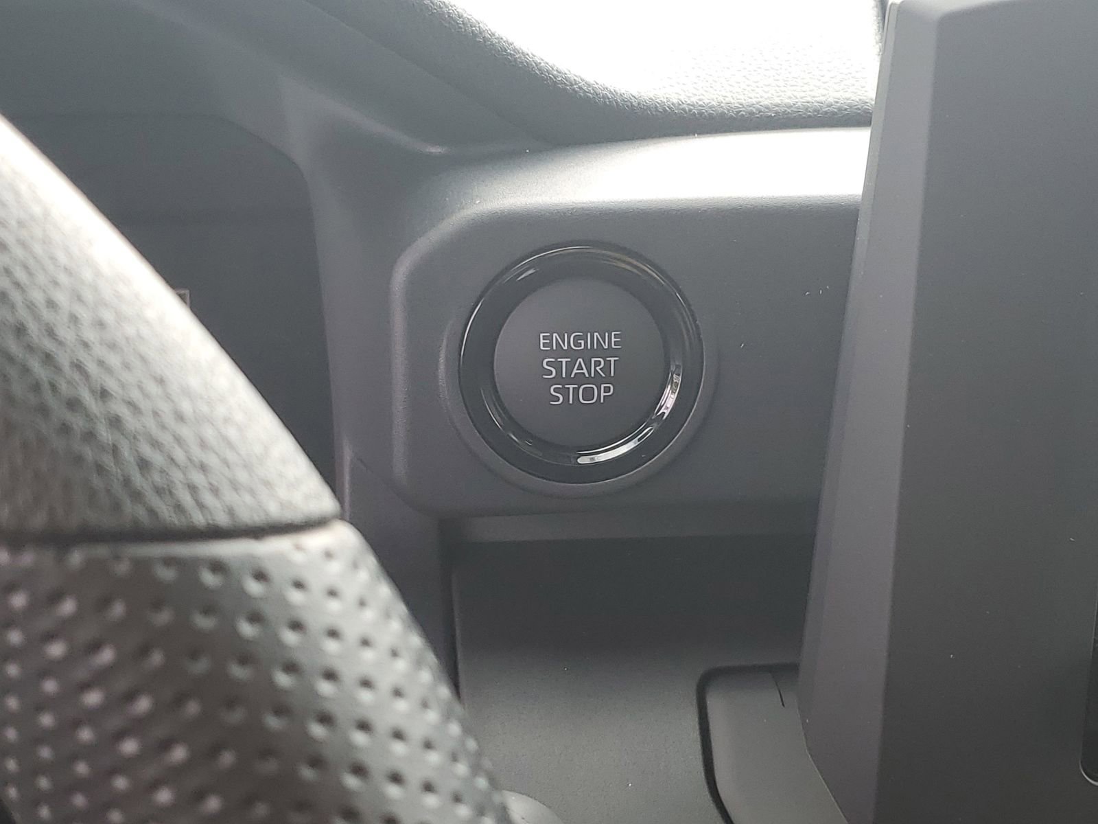 New 2026 Toyota Tacoma SR AWD/4WD image 25