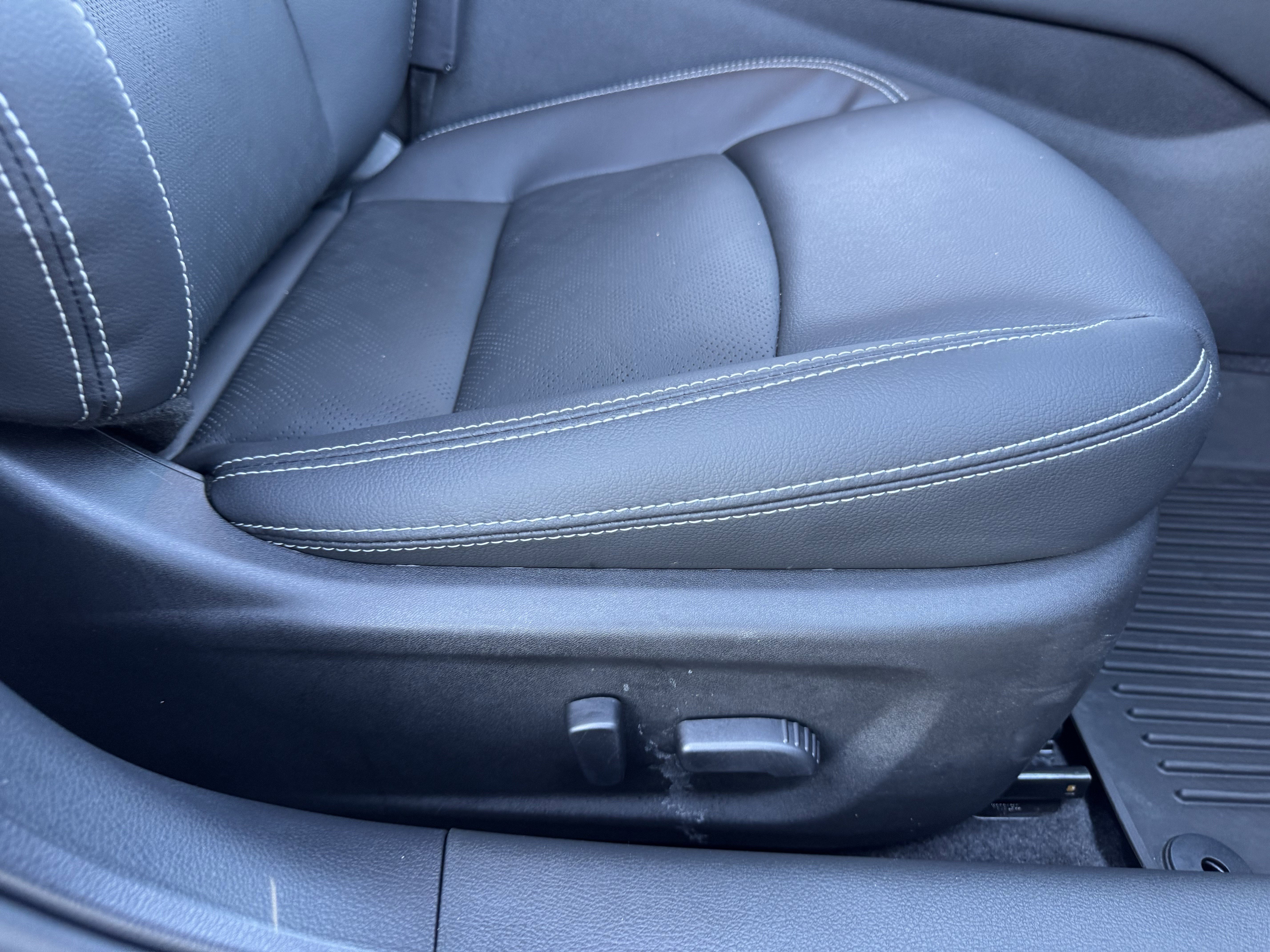 Used 2025 Nissan Altima 2.5 SL image 38