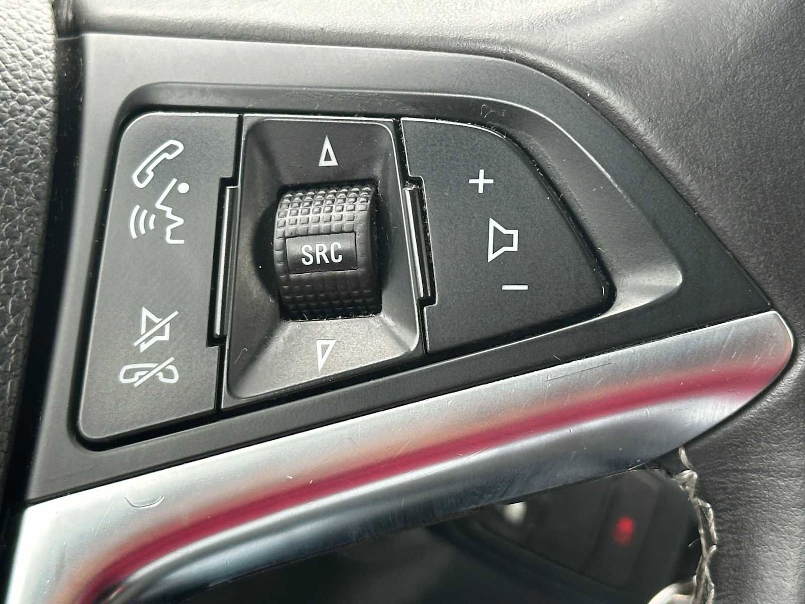 Used 2016 Buick Encore FWD image 29