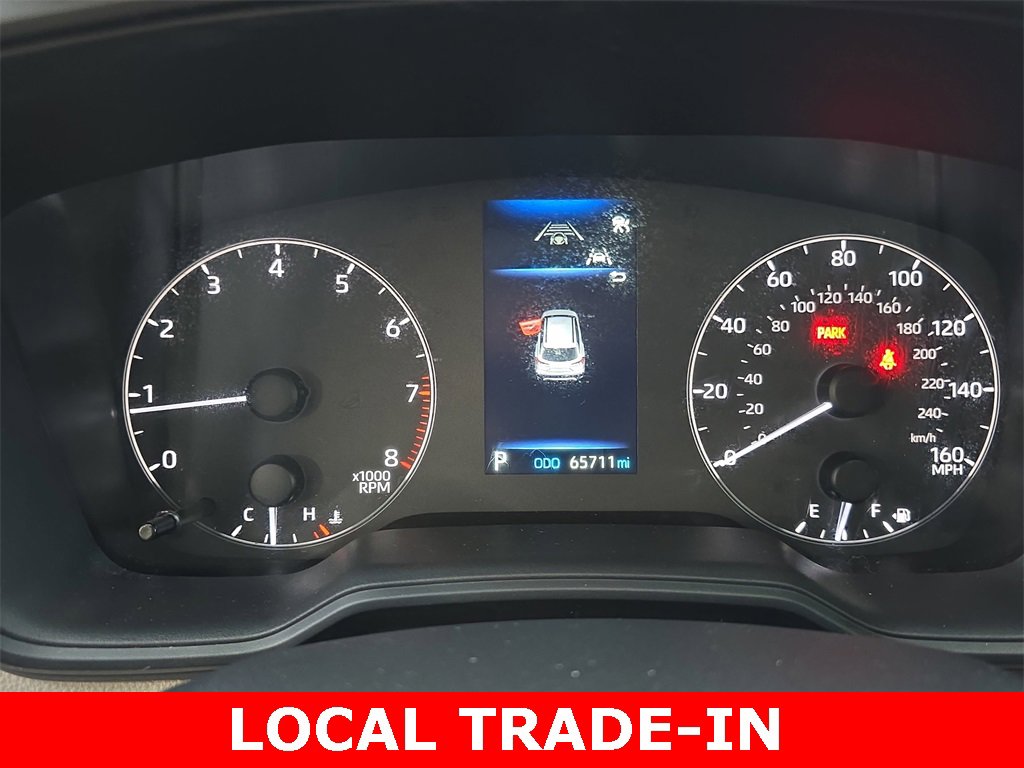 Used 2025 Toyota Corolla Cross L image 19