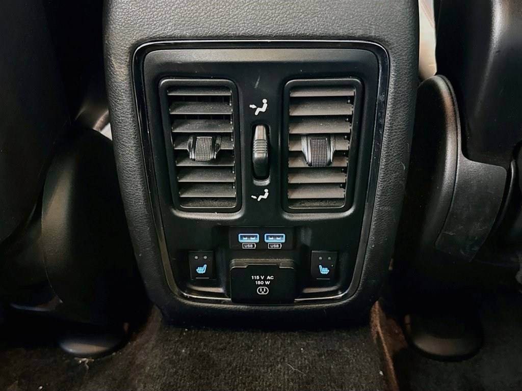 Used 2015 Dodge Durango R/T w/ Trailer Tow Group IV AWD/4WD image 26