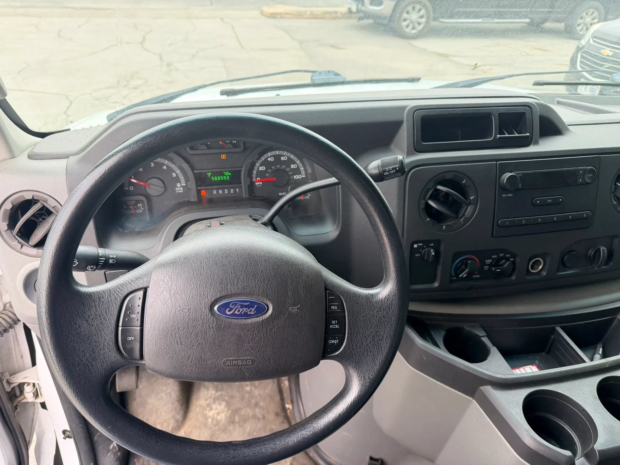 Used 2010 Ford E-250 and Econoline 250 RWD image 5