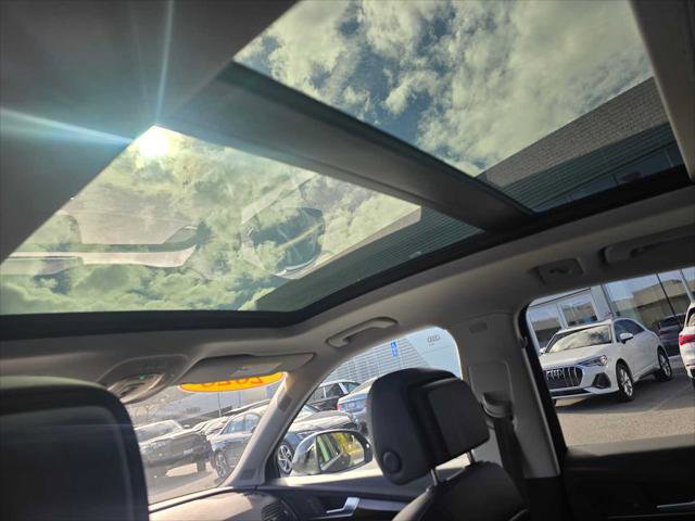 Used 2020 Audi Q5 e Premium Plus w/ Premium Plus Package image 21