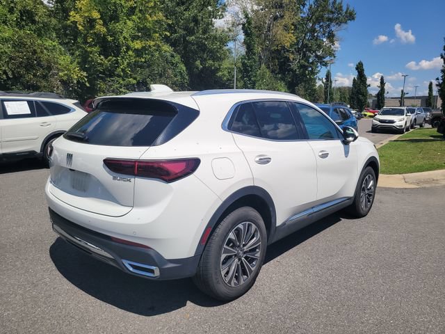 Used 2024 Buick Envision Preferred AWD/4WD image 3