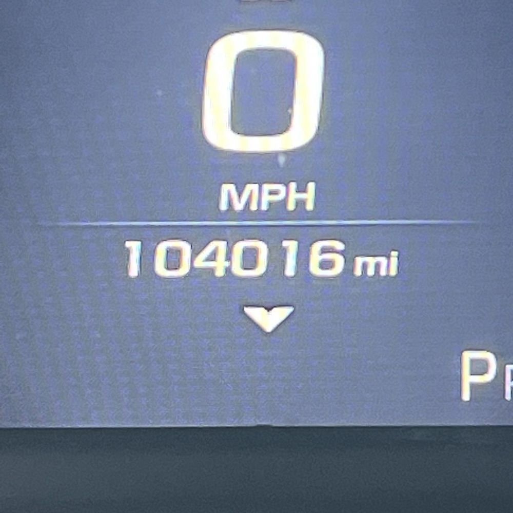 Used 2016 GMC Yukon Denali w/ Open Road Package image 8