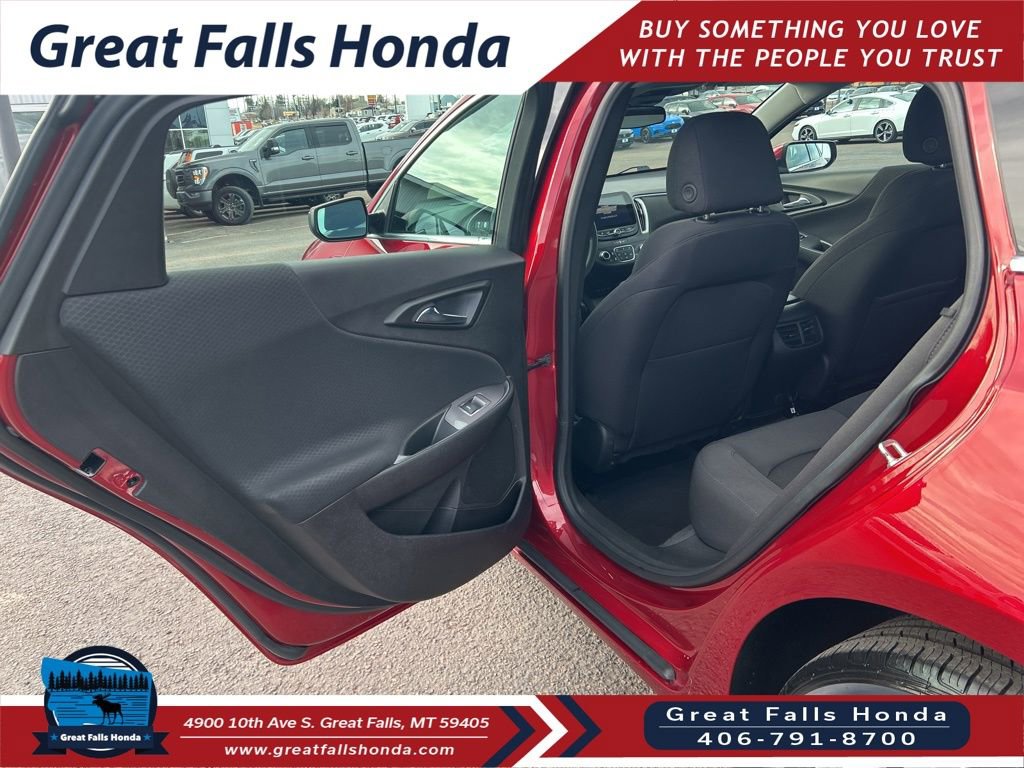 Used 2024 Chevrolet Malibu LT image 18