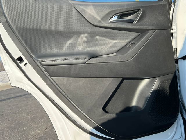 New 2026 Chevrolet Equinox LT w/ Convenience Package II image 31
