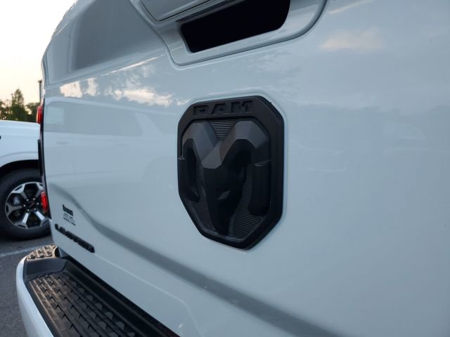 Used 2024 RAM 3500 Limited image 6