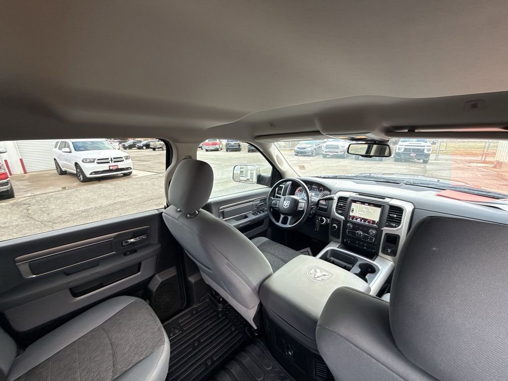 Used 2018 RAM 2500 Big Horn w/ Harvest Edition image 15