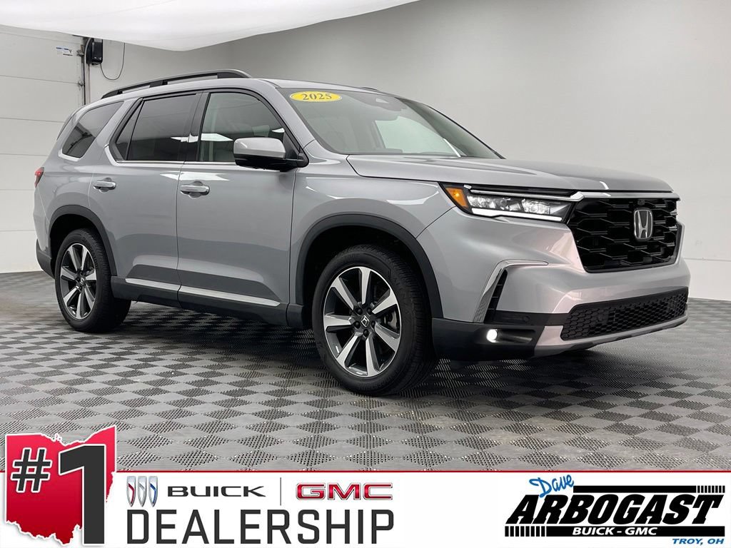 Used 2025 Honda Pilot Elite