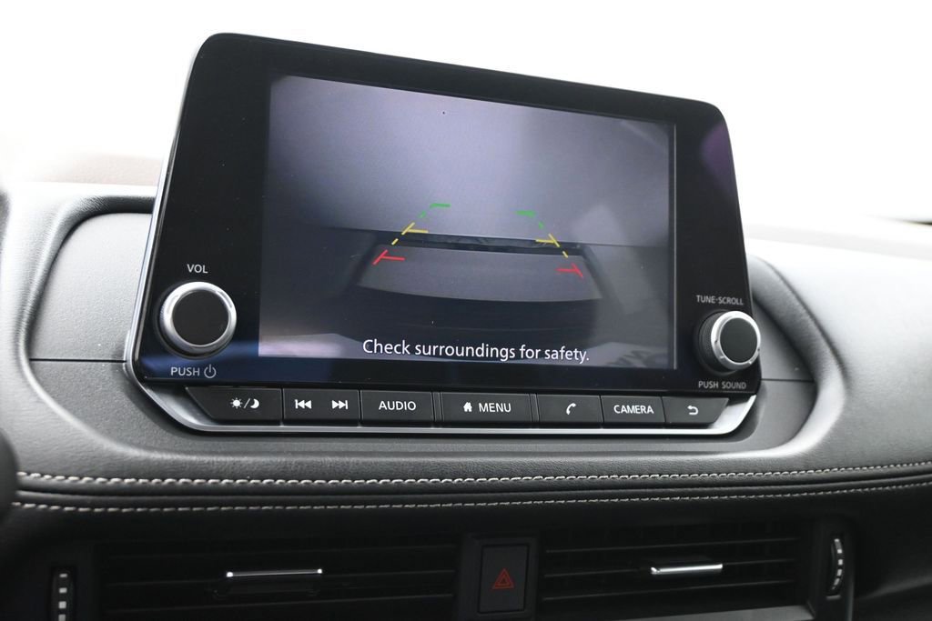 Used 2023 Nissan Rogue SV AWD/4WD image 21