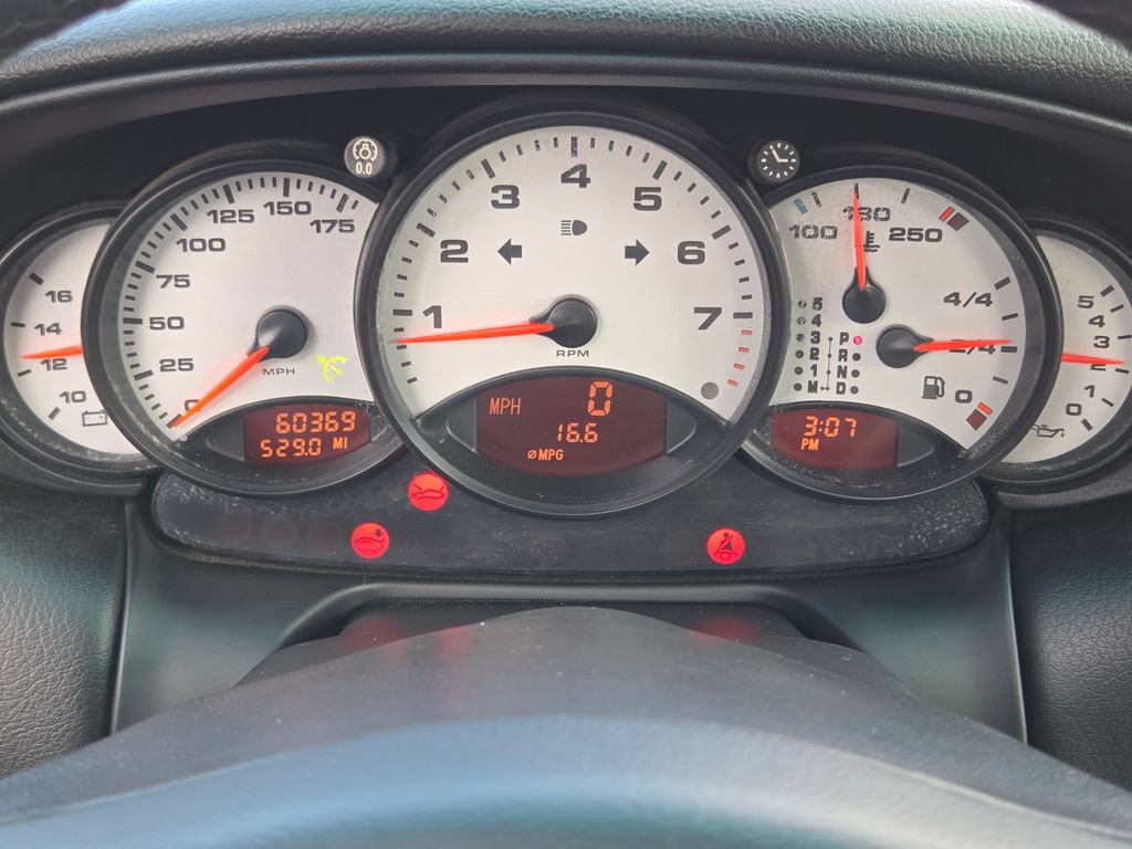 Used 2001 Porsche 911 Carrera RWD image 31