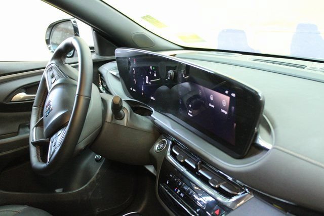 Used 2025 Buick Envista Avenir FWD image 10